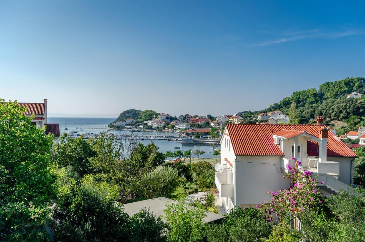 Apartments Zorka Kampor ภายนอก รูปภาพ