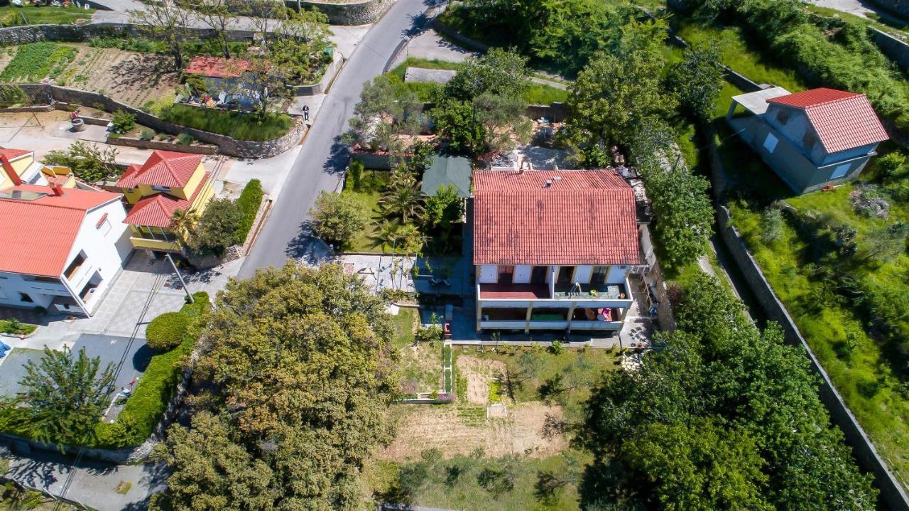 Apartments Zorka Kampor ภายนอก รูปภาพ